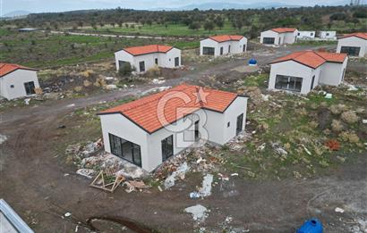 ÇANAKKALE AYVACIK ASSOS KURUOBA KÖYÜNDE 3+1 SATILIK MODERN VİLLA