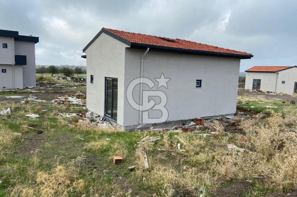 ÇANAKKALE AYVACIK ASSOS KURUOBA KÖYÜNDE 3+1 SATILIK MODERN VİLLA