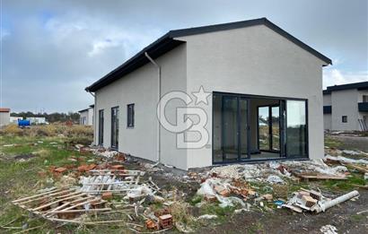 ÇANAKKALE AYVACIK ASSOS KURUOBA KÖYÜNDE 3+1 SATILIK MODERN VİLLA