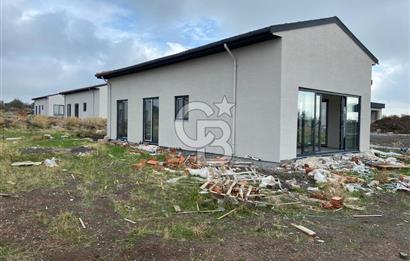 ÇANAKKALE AYVACIK ASSOS KURUOBA KÖYÜNDE 3+1 SATILIK MODERN VİLLA