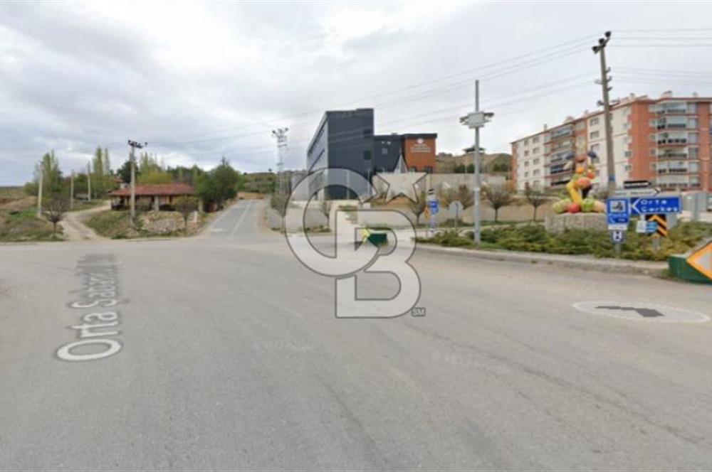Çankırı Ankara Yolu Üzerinde İmar Sınırında 4674m2 Satılık Tarla
