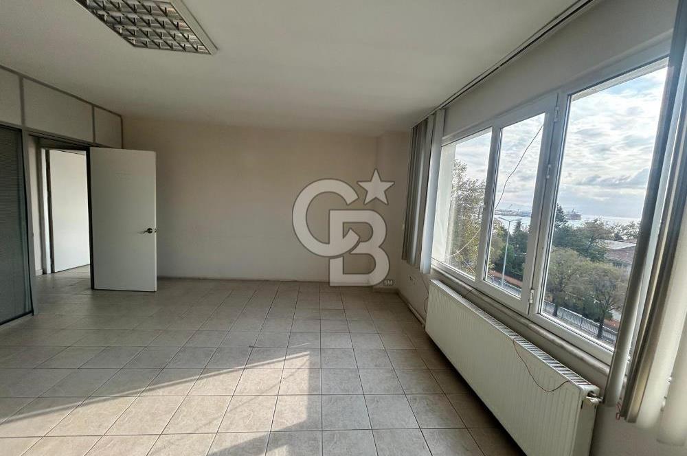 İş Merkezinde Katta Tek Deniz Manzaralı iş yeri