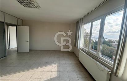 İş Merkezinde Katta Tek Deniz Manzaralı iş yeri