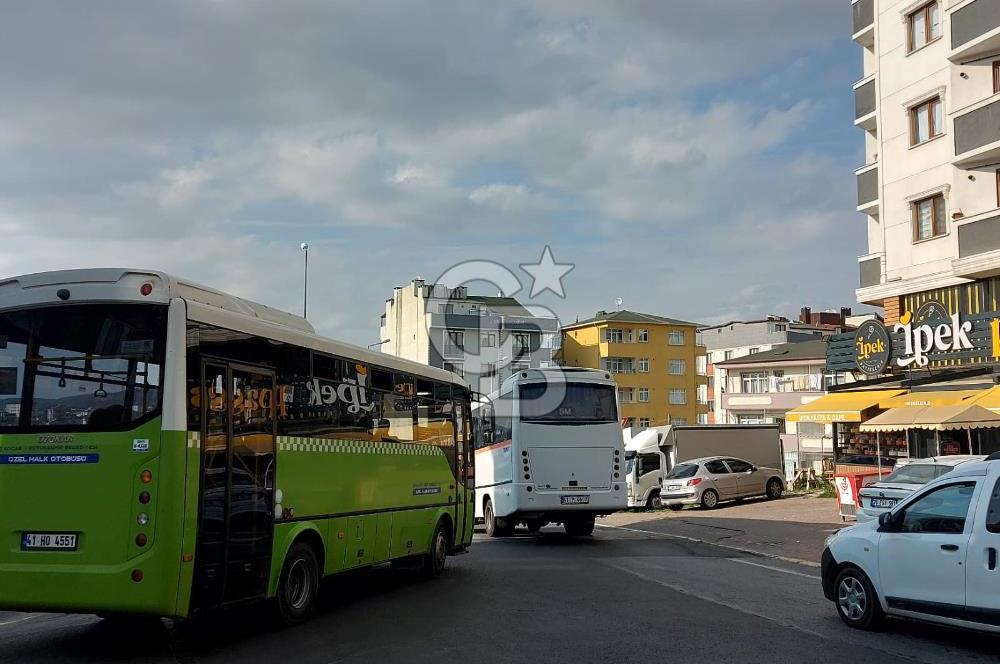 ÇAYIROVA YENİMAHALLEDE 590 M² KÖŞE PARSEL KONUT İMARLI ARSA