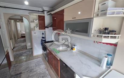 Narlıdere Çamtepe'de Deniz Manzaralı Bakımlı Ferah 3+1 Daire