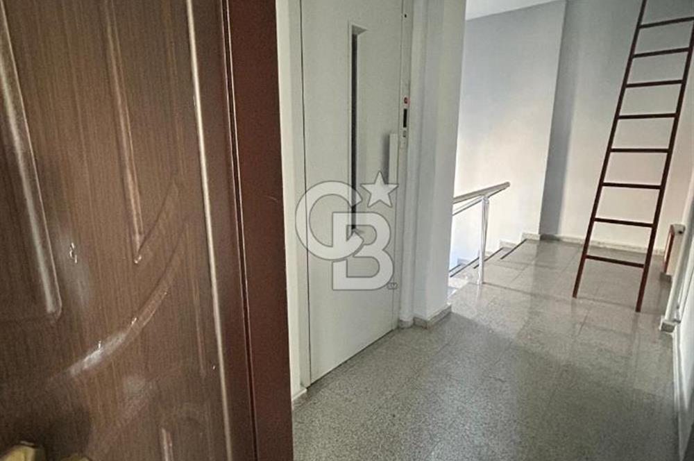 İş Merkezinde Katta Tek Deniz Manzaralı iş yeri