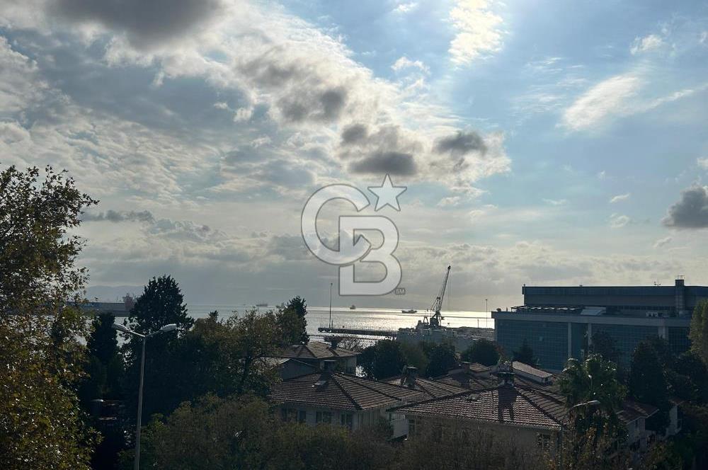 İş Merkezinde Katta Tek Deniz Manzaralı iş yeri