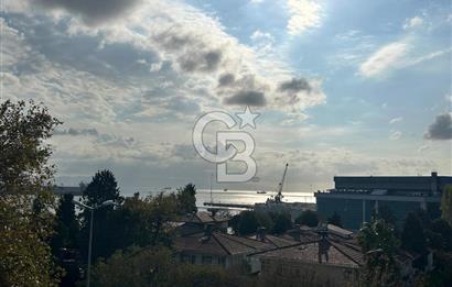 İş Merkezinde Katta Tek Deniz Manzaralı iş yeri