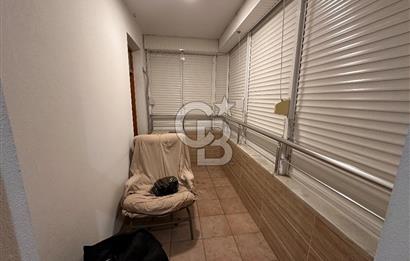 Maltepe'de Feyzullah Mahallesi'de Ferah ve şık 3+1 Satılık Daire