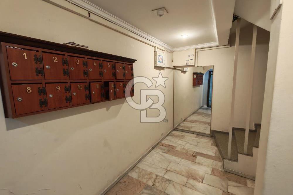 Mithatpaşa Caddesi'nde Otoparklı Asansörlü Satılık 3+1