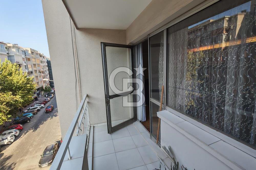 Mithatpaşa Caddesi'nde Otoparklı Asansörlü Satılık 3+1