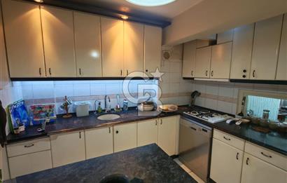 Mithatpaşa Caddesi'nde Otoparklı Asansörlü Satılık 3+1