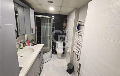 Bornova Merkez'de Ebeveyn Banyolu Satılık 3+1