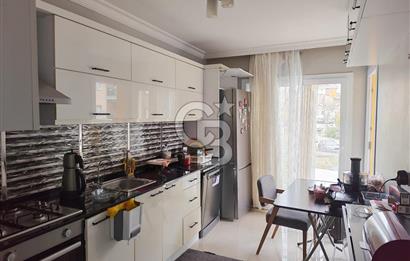 Bornova Merkez'de Ebeveyn Banyolu Satılık 3+1