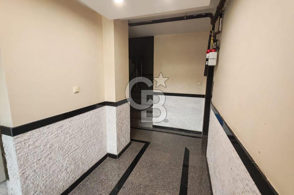 Bornova Merkez'de Ebeveyn Banyolu Satılık 3+1
