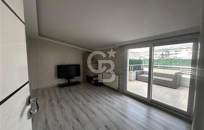 Karşıyaka'da Merkezi konumda 6+1 Satılık Lüks Daire