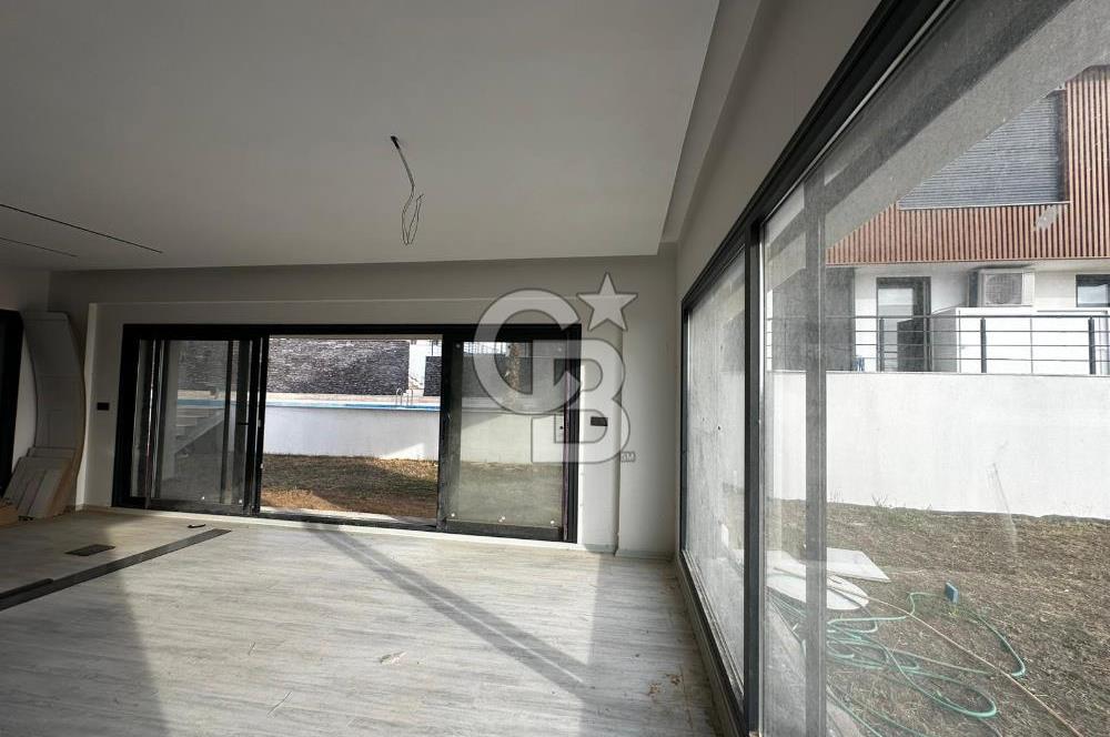 Villakent'in Eşşiz Lokasyonunda Ay Işığı Teras Evlerde Satılık Villa