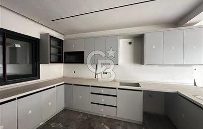 Villakent'in Eşşiz Lokasyonunda Ay Işığı Teras Evlerde Satılık Villa