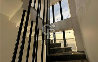Villakent'in Eşşiz Lokasyonunda Ay Işığı Teras Evlerde Satılık Villa