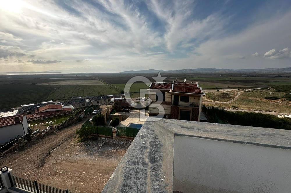 Villakent'in Eşşiz Lokasyonunda Ay Işığı Teras Evlerde Satılık Villa