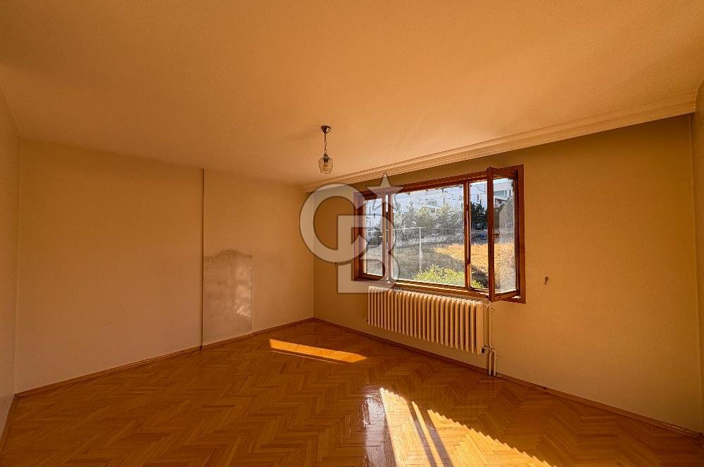 SANCAK TİFLİS CAD. DEPOLU, AÇIK/KAPALI GARAJLI SATILIK 4+1 DAİRE