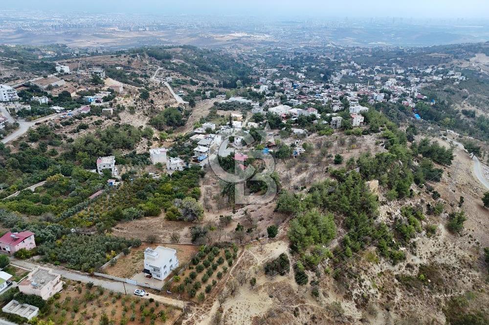 TOROSLAR KAŞLI’DA MANZARALI 540 m² SATILIK KÖŞEBAŞI ARAZİ