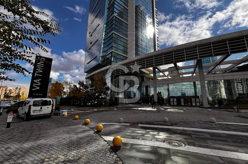 VIA TWINS ANKARA'DA FULL YAPILI LÜKS EŞYALI KÖŞE OFİS
