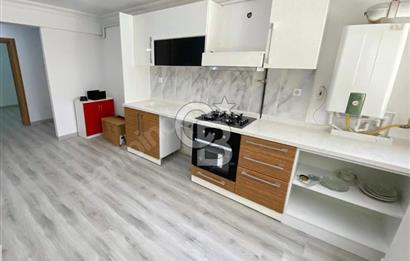 ŞEHİTLER CAD. GİRİŞİNDE MASRAFSIZ 4+1 140 M2 ASANSÖRLÜ