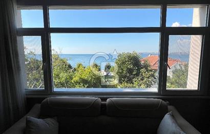 BEYLİKDÜZÜ GÜRPINARDA PANORAMİK DENİZ MANZARALI VİLLA