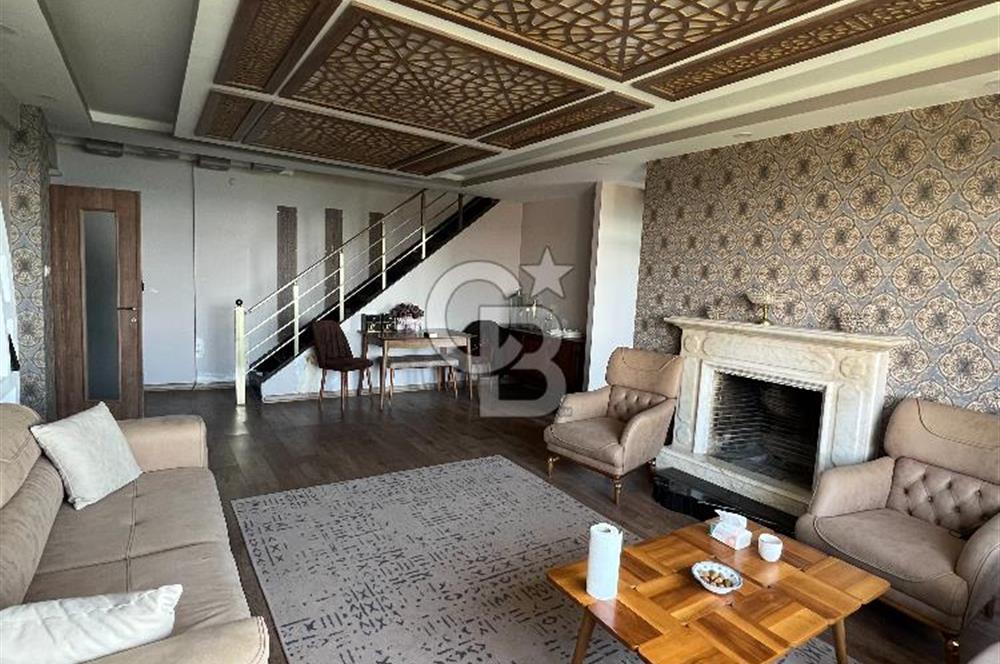 BEYLİKDÜZÜ GÜRPINARDA PANORAMİK DENİZ MANZARALI VİLLA