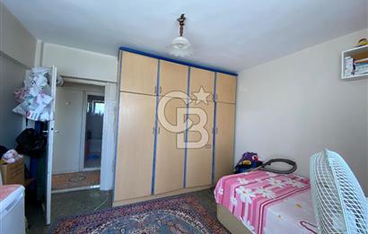 Karşıyaka Cumhuriyet Mahallesinde 2+1 Satılık Daire