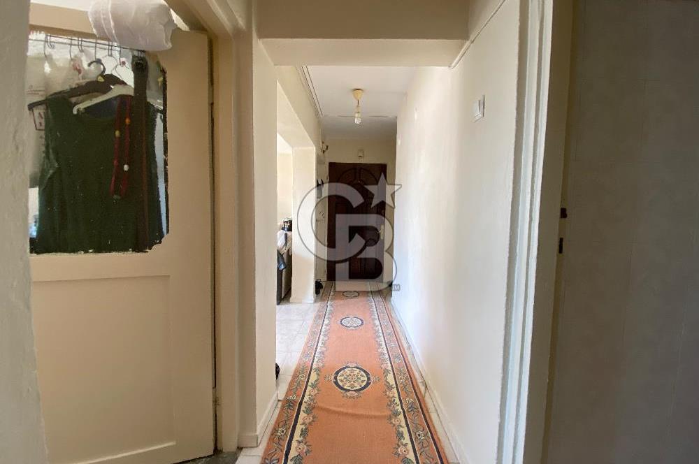 Karşıyaka Cumhuriyet Mahallesinde 2+1 Satılık Daire