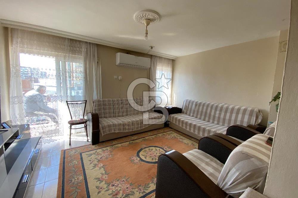 Karşıyaka Cumhuriyet Mahallesinde 2+1 Satılık Daire