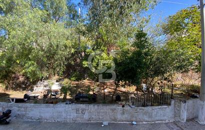 Karşıyaka Cumhuriyet Mahallesinde 2+1 Satılık Daire