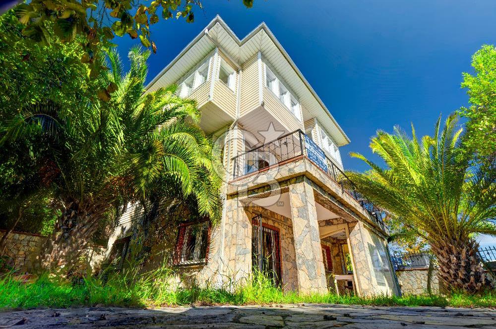 ÇENGELKÖY ATA 2 SİTESİ MÜKEMMEL KONUMDA TRİPLEKS VİLLA KİRALIK