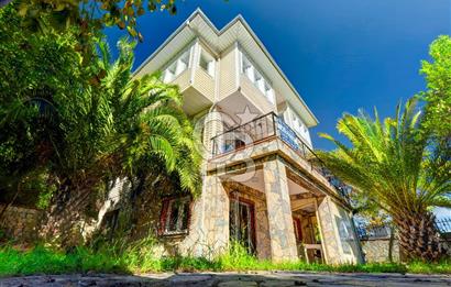 ÇENGELKÖY ATA 2 SİTESİ MÜKEMMEL KONUMDA TRİPLEKS VİLLA KİRALIK