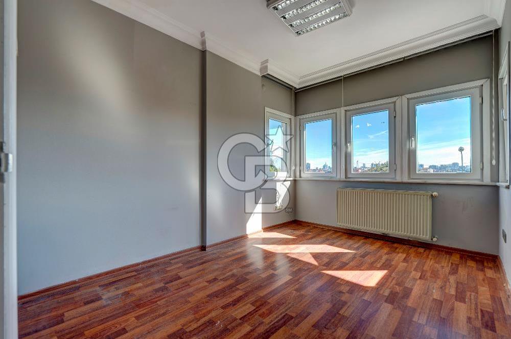 ÇENGELKÖY ATA 2 SİTESİ MÜKEMMEL KONUMDA TRİPLEKS VİLLA KİRALIK