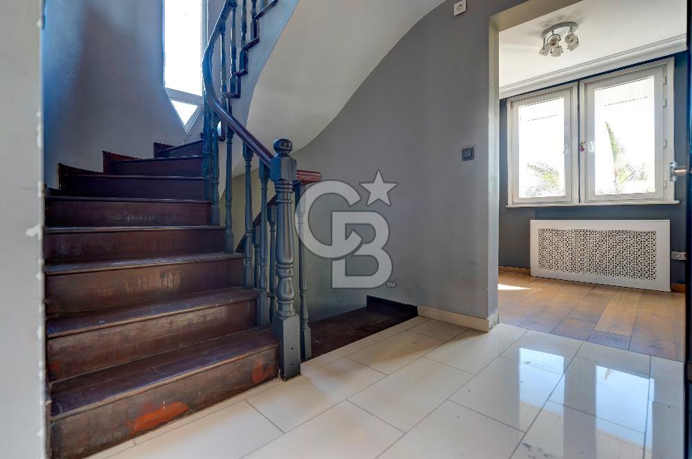 ÇENGELKÖY ATA 2 SİTESİ MÜKEMMEL KONUMDA TRİPLEKS VİLLA KİRALIK