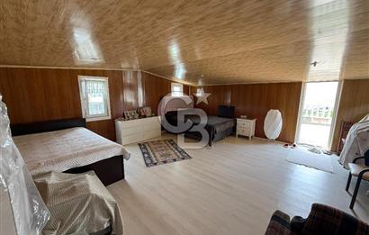 Bağımsız ve özel bir villa; size huzuru, konforu ve eşsiz deniz manzarasını sunuyor