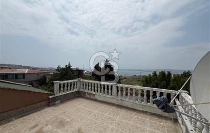 Bağımsız ve özel bir villa; size huzuru, konforu ve eşsiz deniz manzarasını sunuyor