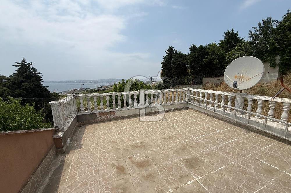 Bağımsız ve özel bir villa; size huzuru, konforu ve eşsiz deniz manzarasını sunuyor