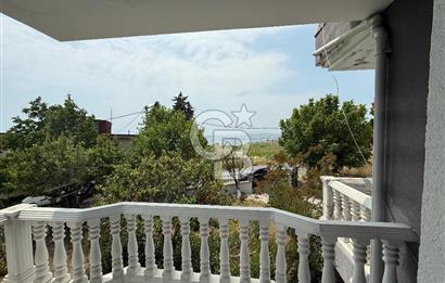 Bağımsız ve özel bir villa; size huzuru, konforu ve eşsiz deniz manzarasını sunuyor