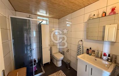 Bağımsız ve özel bir villa; size huzuru, konforu ve eşsiz deniz manzarasını sunuyor