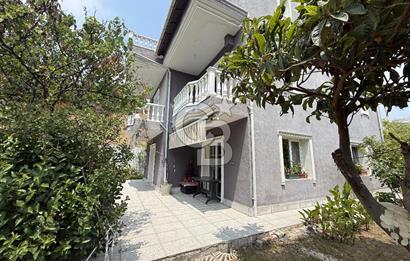 Bağımsız ve özel bir villa; size huzuru, konforu ve eşsiz deniz manzarasını sunuyor