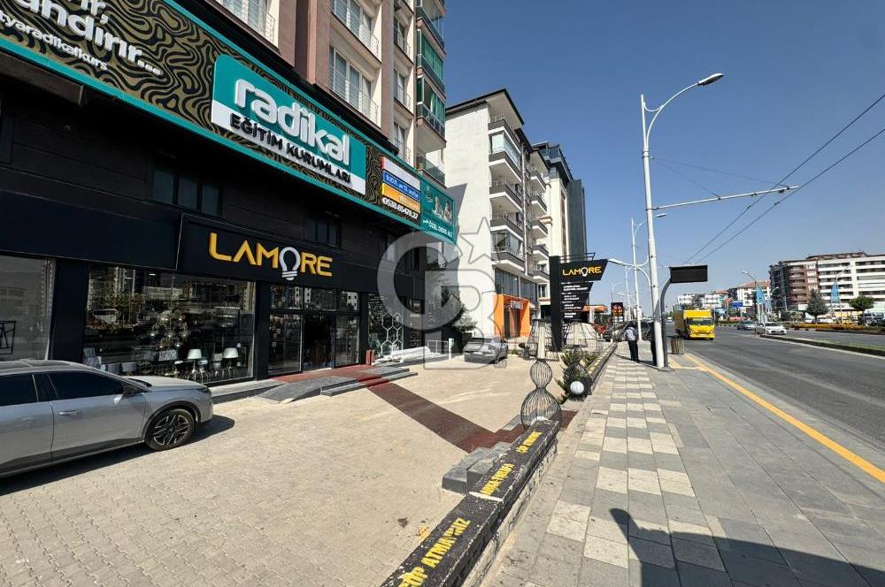 COLDWELL BANKER SAFİR'den ÇEVRE YOLUNA SIFIR KİRALIK İŞ YERİ