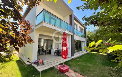 COLDWELL BANKER SAFİR'den TECDE'nin KALBİNDE SATILIK LÜKS VİLLA