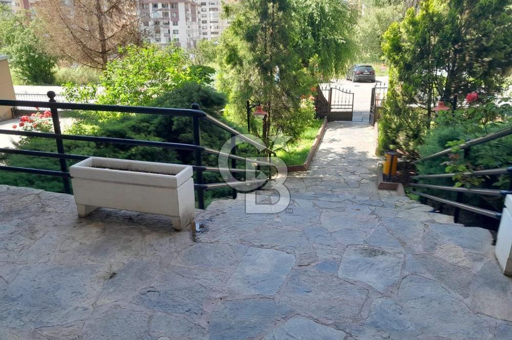 ÇUKURAMBAR ALKAR SİTESİNDE KİRALIK 4+1 DAİRE