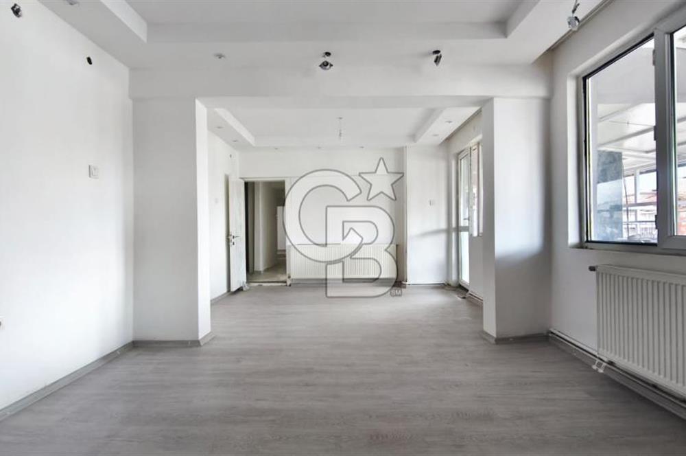 Çaybaşı Caddesi Üzeri Geniş Teraslı Şömineli 3+1 Satılık Daire