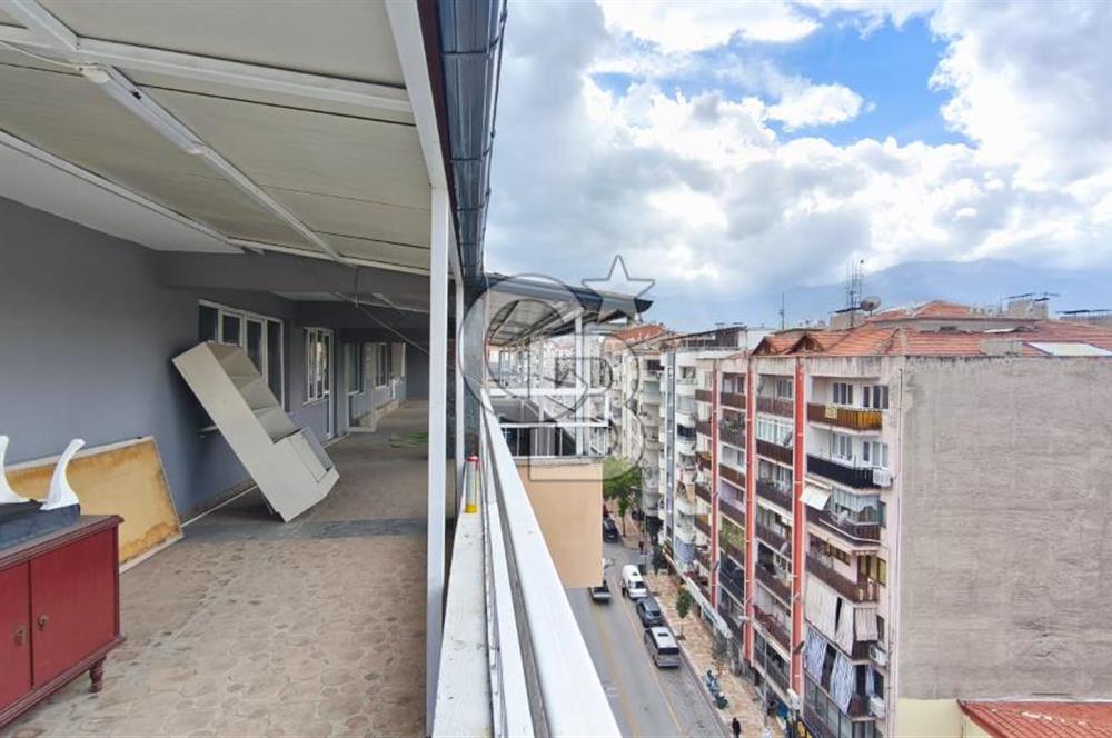 Çaybaşı Caddesi Üzeri Geniş Teraslı Şömineli 3+1 Satılık Daire