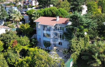BEYLİKDÜZÜ GÜRPINARDA PANORAMİK DENİZ MANZARALI VİLLA